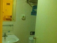 -7天酒店(上海江宁路地铁站玉佛寺店)