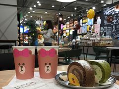 -LINE FRIENDS Garosu-gil Flagship Store