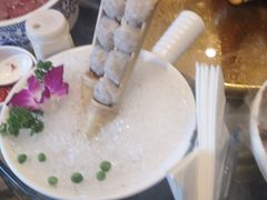-小天鹅火锅·一线江景洪鼎旗舰店(洪崖洞店)