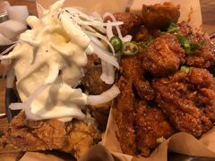 全鸡甜辣拼下雪的鸡-富乐满韩国正宗炸鸡韩国料理(虹泉路店)