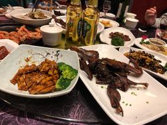 -杭州海华满陇度假酒店