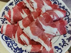 东镇肥牛-东镇老火锅(长春路首店)