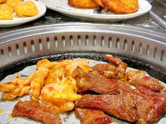 -阪尚皇·原切牛排·烤肉火锅自助(北京路店)