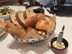 -马克西姆俄罗斯餐厅(通亚街店)