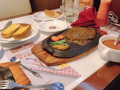 -爱丽丝牛排西餐厅(光谷步行街店)