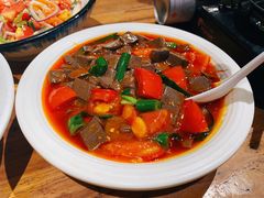 纳西族炖鸡血-老滇山寨•云南特色菜•地方菜•民族风情歌舞表演(金碧店)