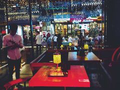 -喜鹊音乐酒馆(西街店)