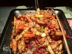 -炭舍干锅·烤鱼(扬名广场店)