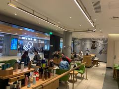 -星巴克臻选(北京银泰店)