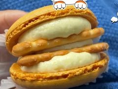 柚子芝士鹿卡龙-瑞幸咖啡(南京绿地之窗店)