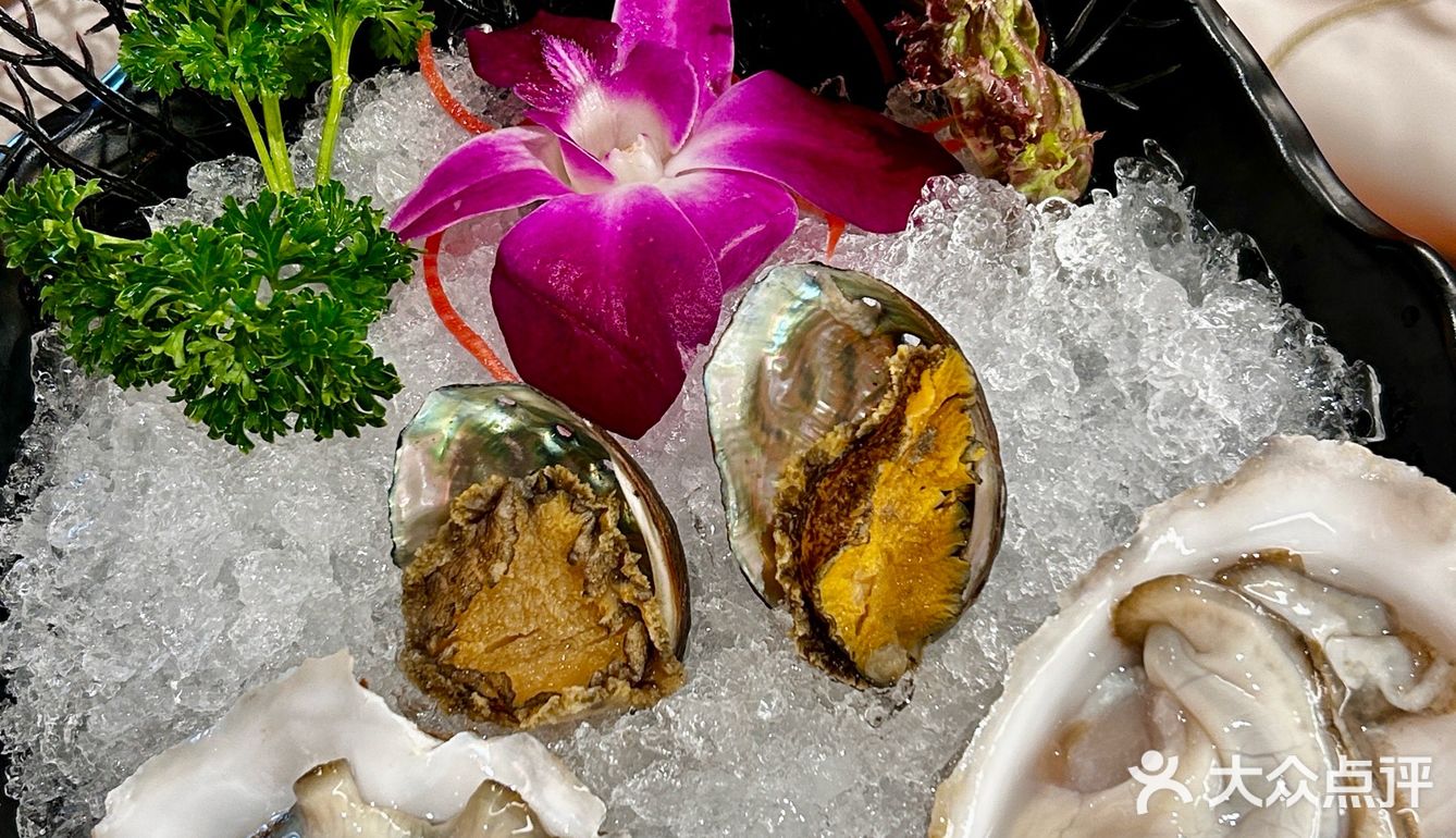 牛牛和牛海鲜粥底火锅