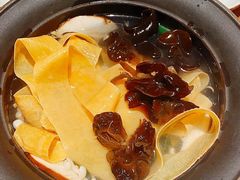 -呷哺呷哺(融创茂店)