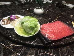 -秦宝雪花牛肉养生火锅(大兴九臻店)