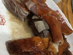 脆皮烧鹅-禄源公·老莞诚饭店