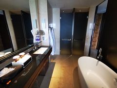 浴室-广州天河希尔顿酒店