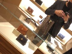 -LV路易威登(贵和购物中心店)