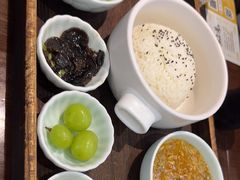 -蟹上黄·蟹黄面·江南糖水(人民广场店)