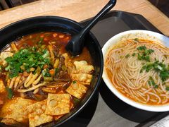 -顶香阁桂林米粉·柳州螺蛳粉(上地店)