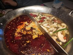 -九鼎轩脆毛肚火锅(三钢里店)