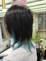-镁连社·美联社