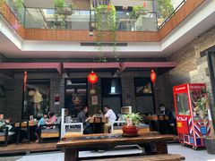 -苹果树下艺术餐厅(宋庄店)