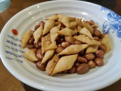 -蓝田九大碗民俗食府(蓝田店)