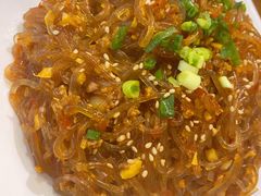 蚂蚁上树-三猫黑鱼花(南大店)