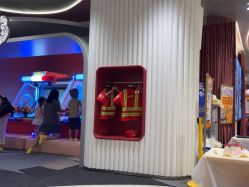 -奈尔宝家庭中心·国风主题·亲子餐厅(豫园商城店)