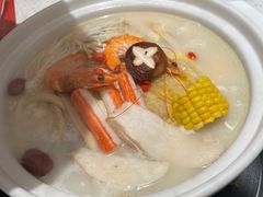 -三人行骨头王火锅(长寿店)