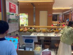 -龍歌自助小火锅(市南金茂湾店)