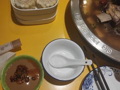 -徐记小怪兽肉蟹煲(中央大街店)