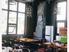 大堂-川东长筷子耗儿鱼(万象润街店)