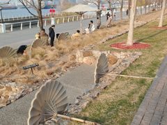 -东方体育中心(地铁站)