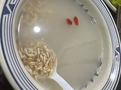 -牛一嘴·兰州牛肉面·大盘鸡(财富中心店)