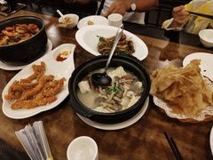 -一楼食业·美食人家