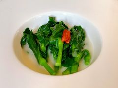 鱼汤煮时蔬-逸道(虹桥店)