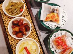 开胃小菜-千滋百味·醉江澜花园餐厅(街道口店)