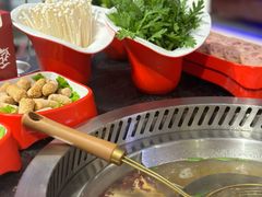 -醉董牛川派鲜肉自选火锅(烟台店)