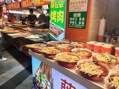 -东门小吃街