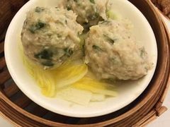 手打鯪魚球-美心皇宫(屯门大会堂店)