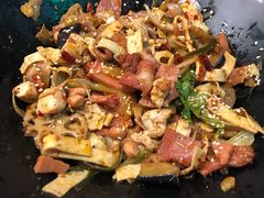 -拿渡麻辣香锅(银泰创意城店)