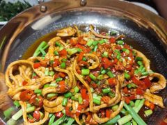 -费大厨辣椒炒肉(万家丽一店)