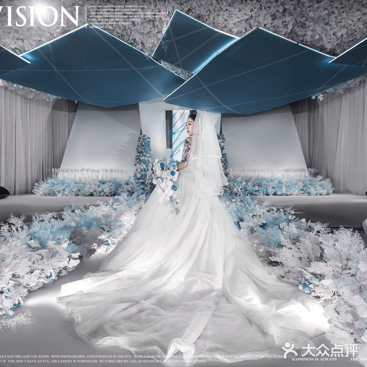 成都婚礼[K歌]花臂新娘的超酷现场