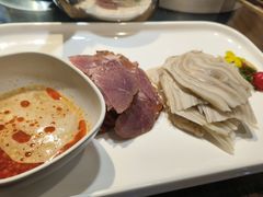 -豫菜园灌汤小笼包子(三大街店)