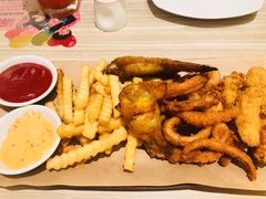 -必胜客(东大桥店)