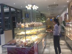 面包甜点陈列柜-BreadTalk面包新语·烘焙蛋糕(星河城店)