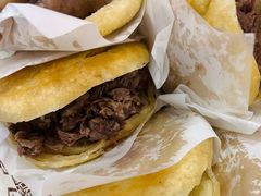 -闫家驴肉老店(华电一校店)