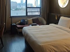 -成都宽窄巷子桔子水晶酒店