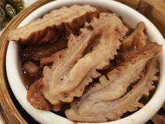 -万山楼海鲜酒家·二十三年老字号