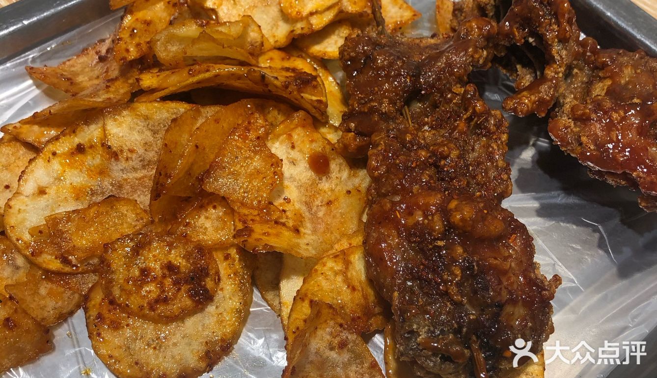 一进门店主阿姨非常热情
